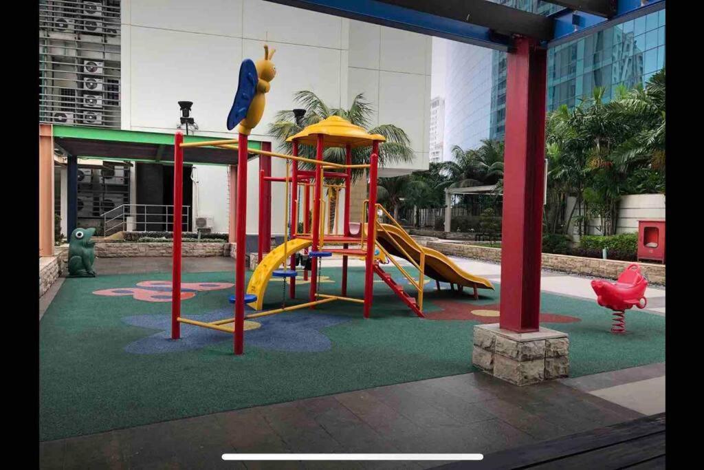 ג'קרטה Central Park Residences מראה חיצוני תמונה