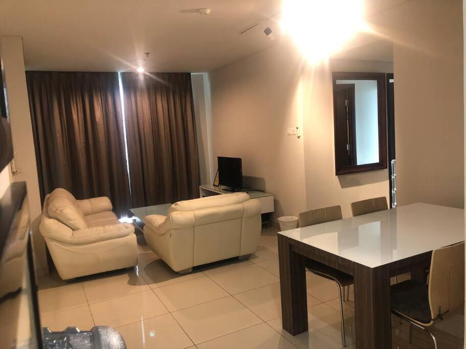 ג'קרטה Central Park Residences מראה חיצוני תמונה