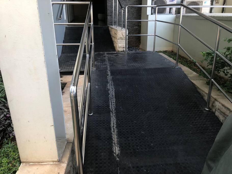 ג'קרטה Central Park Residences מראה חיצוני תמונה