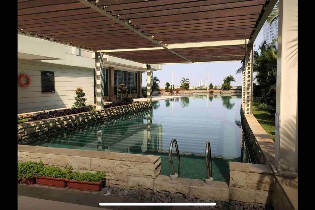 ג'קרטה Central Park Residences מראה חיצוני תמונה